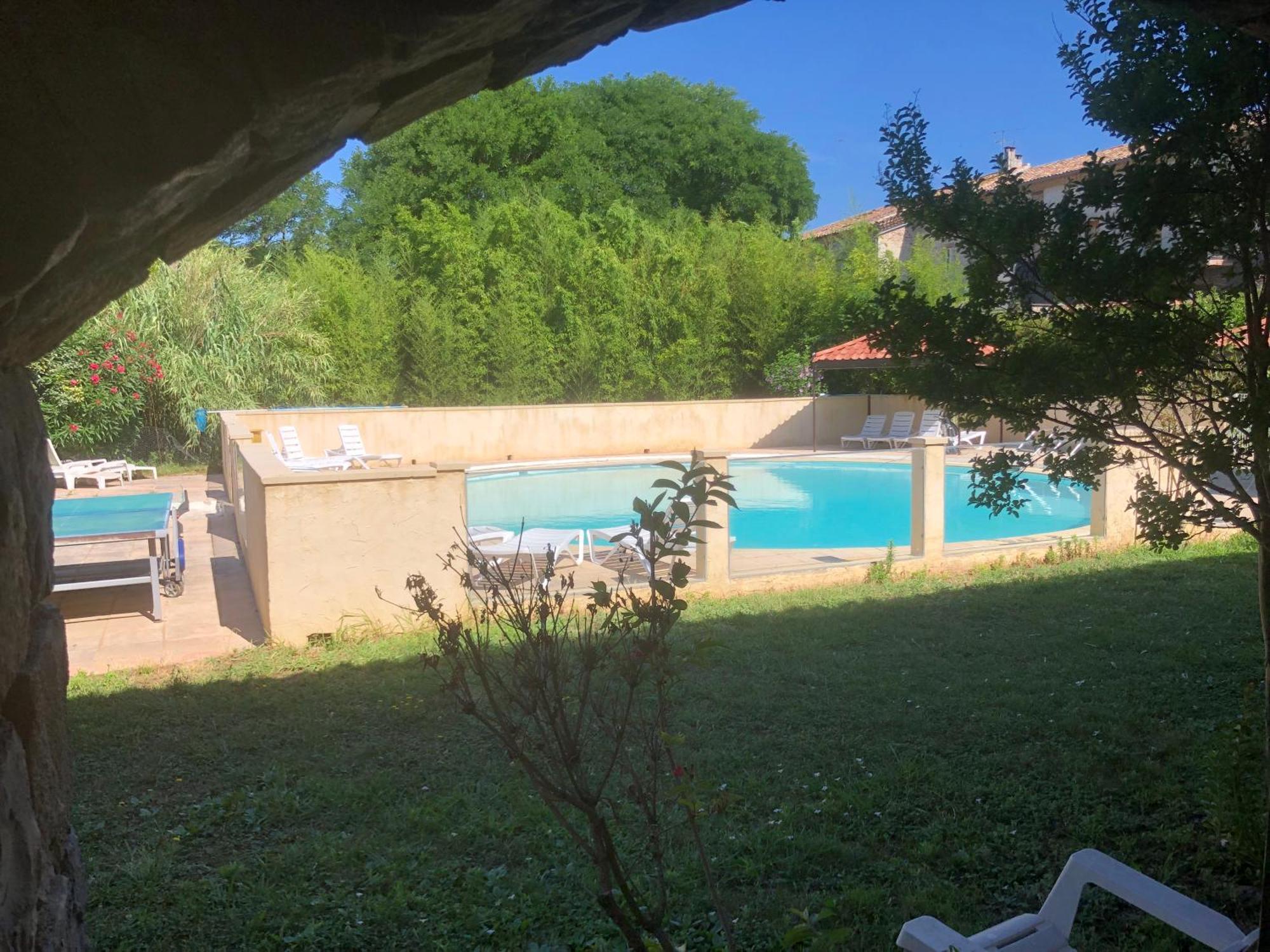 Hotel De La Madeleine Anduze أندوز المظهر الخارجي الصورة