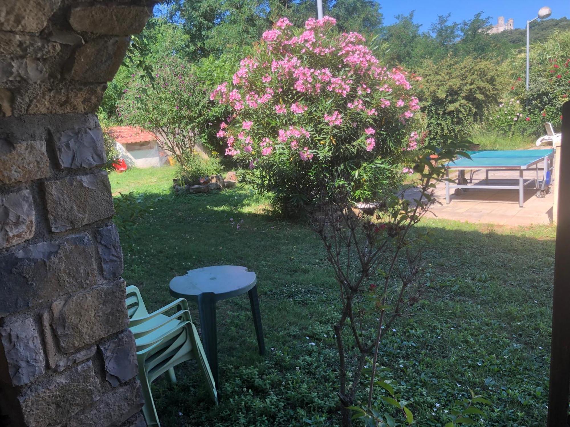 Hotel De La Madeleine Anduze أندوز المظهر الخارجي الصورة